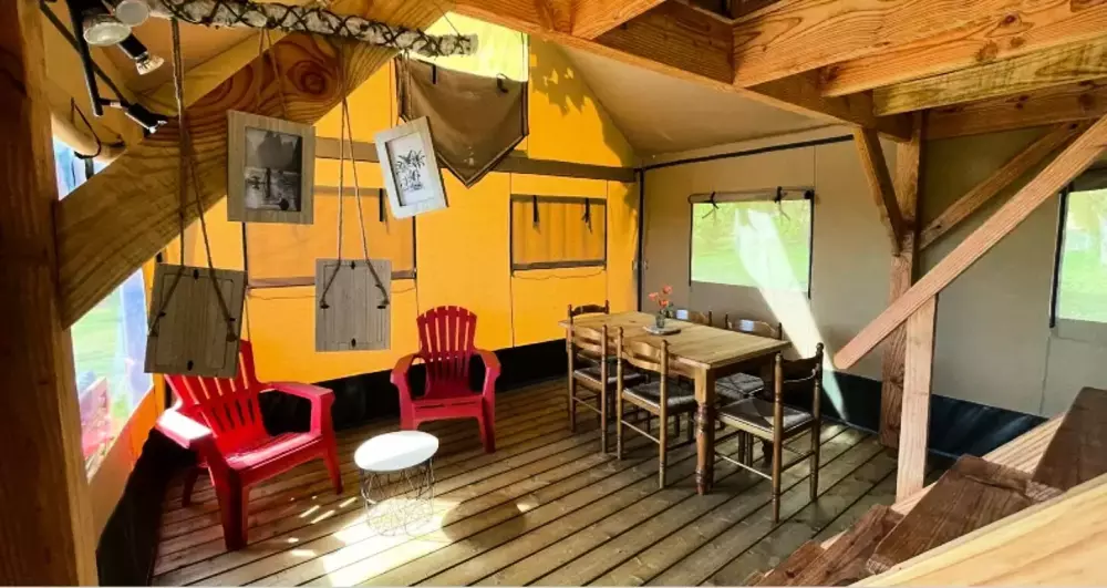 Campingplatz FONTAINE DU ROC 3 Sterne★★★